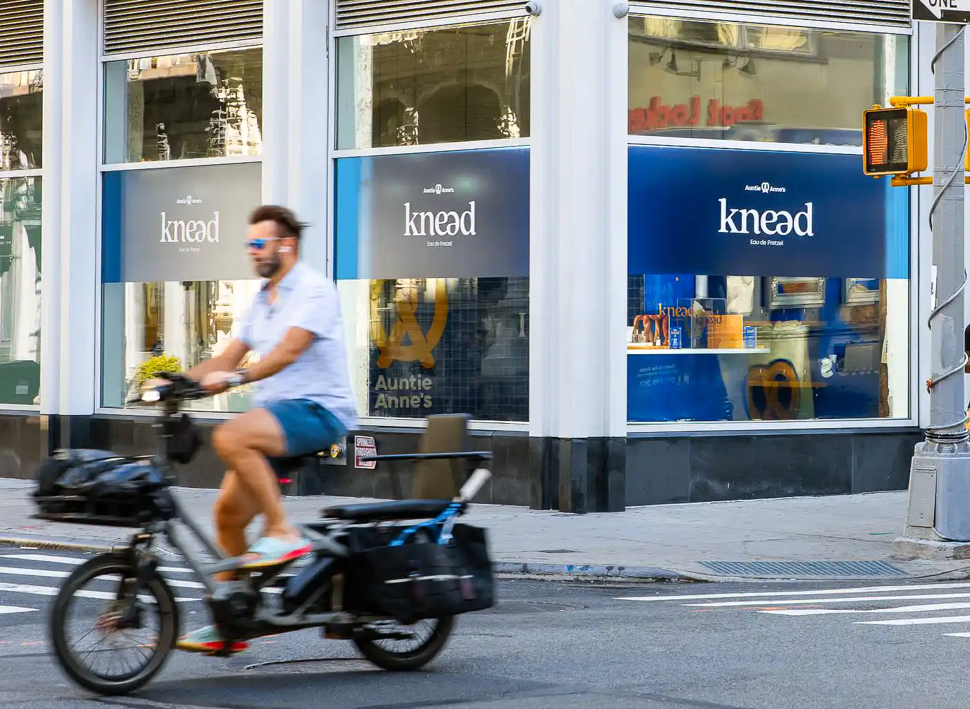 Concept render for a Auntie Anne's fragrance popup called knead